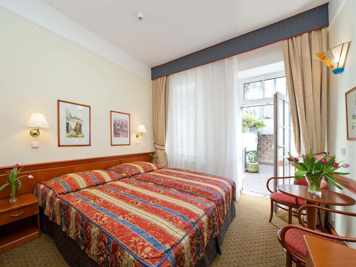 Boutique Hotel 16 Πράγα Εξωτερικό φωτογραφία